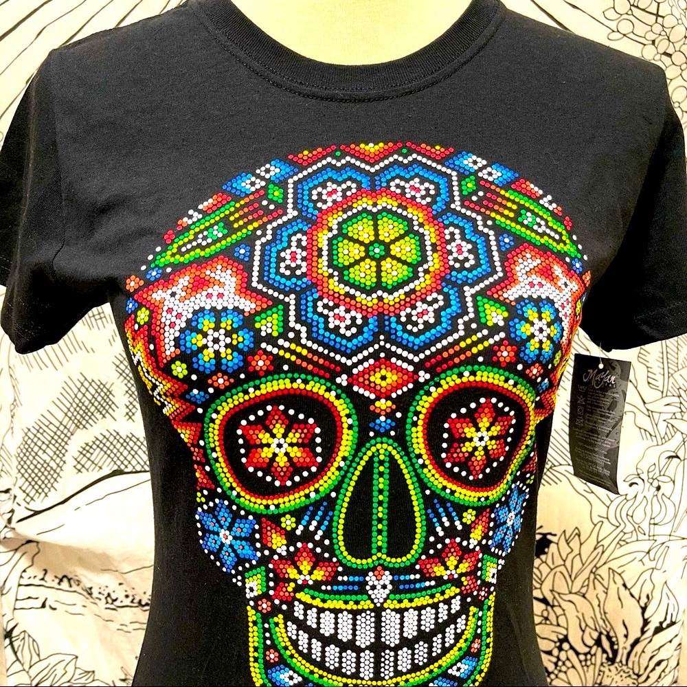 π Beautiful Mexican skull top - Picture 1 of 11